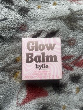 Kylie Glow Balm Lip & Cheek Balm - Pink